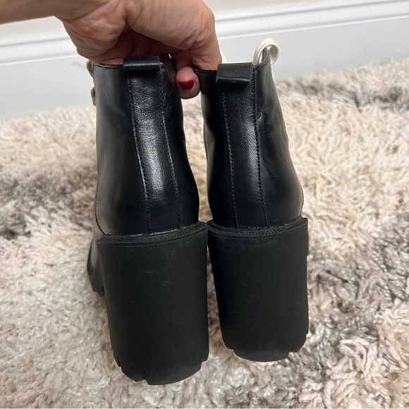 ASOS DESIGN Enola Black leather chunky hiker boots - Picture 4 of 9